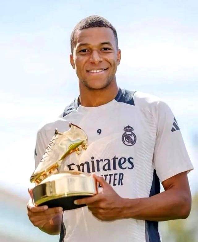 曼城敲定6500万镑签入塞梅尼奥