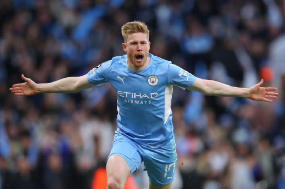 [图]内雷斯双响 那不勒斯2-0队史第三次问鼎意超杯